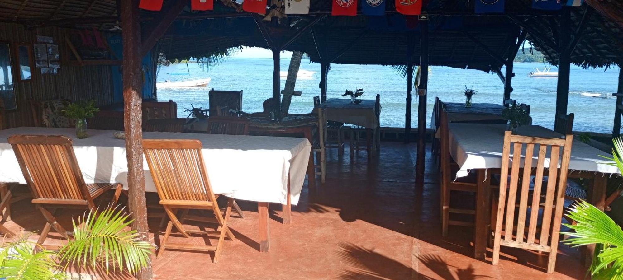 Hotel Piscine Bimoko Nosy-Be Exterior foto